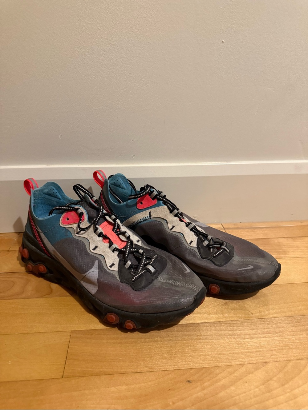 Nike React Element 87 Sneaker - Cork Sole